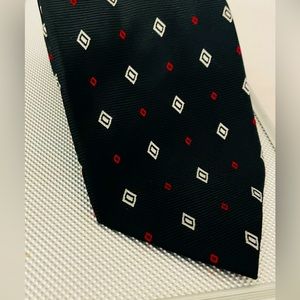 Ermenegildo Zegna Tie Made in Italy NWOT Black Geometric Pattern